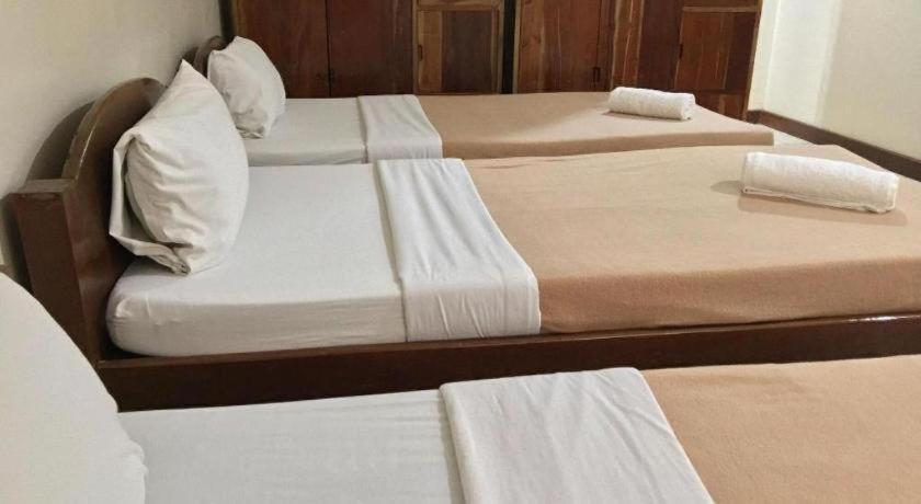 El Haciendero Private Hotel Илоило Экстерьер фото
